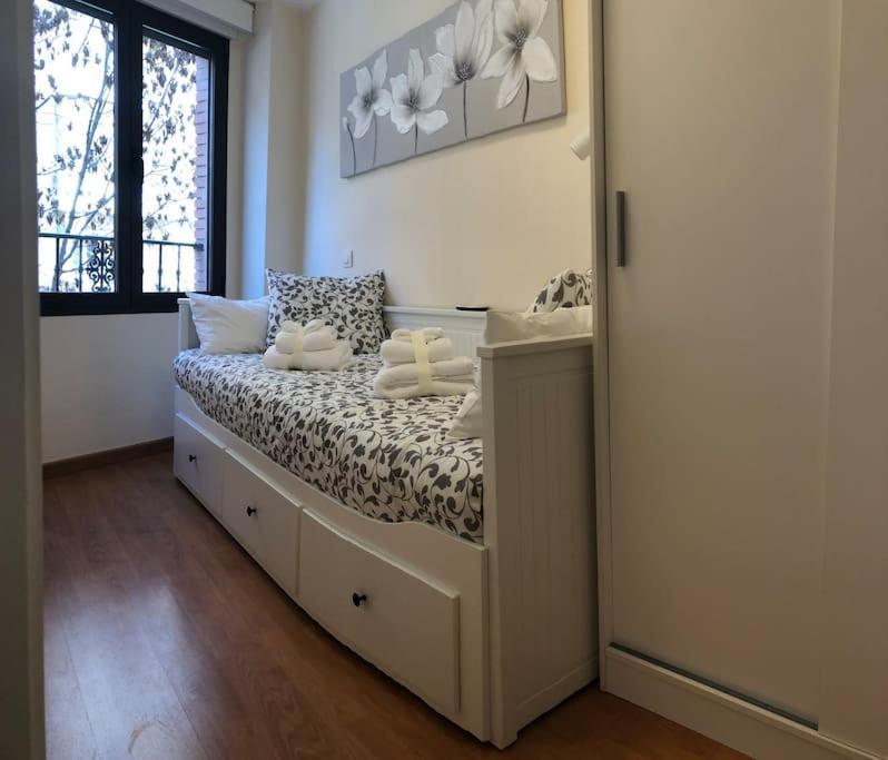 그라나다 Apartamento Junto A Catedral 아파트 외부 사진